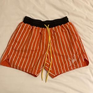 Diet Starts Monday orange shorts size medium